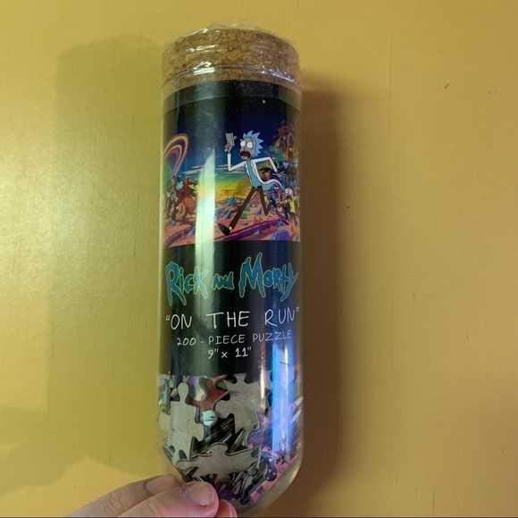 rick and morty Other - Rick And Morty “On The Run” Puzzle New In Plastic Test Tube With Cork Top (463)